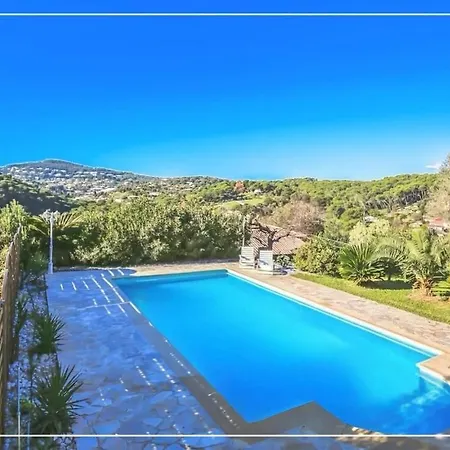 Provencal Parenthesis Apartment Antibes