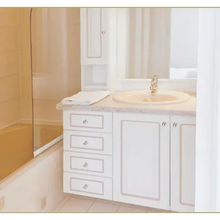 Apartment Provencal Parenthesis *